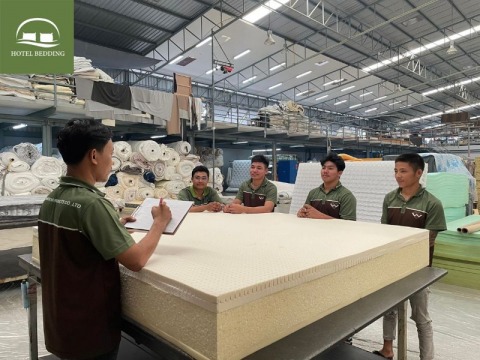 โรงงานผลิตที่นอนยางพารา